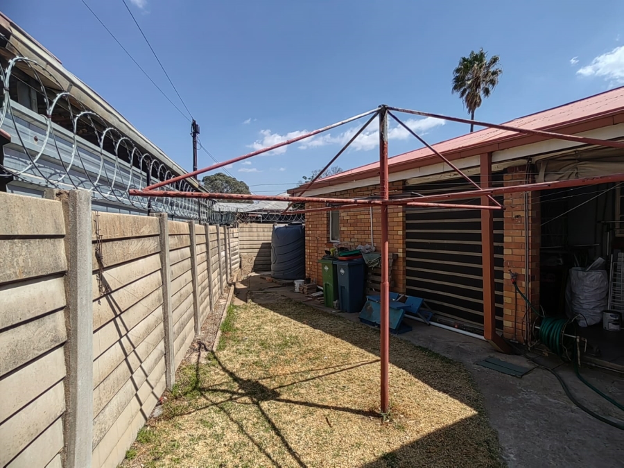 4 Bedroom Property for Sale in Parys Free State